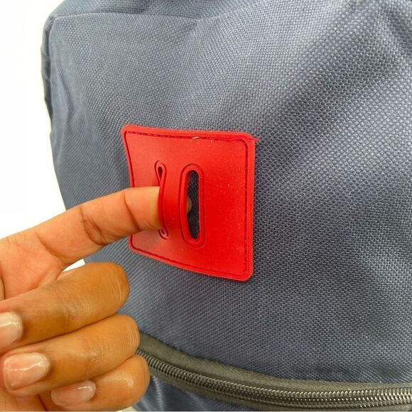 High Trails Equipment Boy’s Oxford Blue/Black/Crimson Reflective Backpack Large - Picture 11 of 16